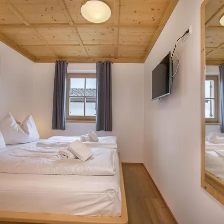 Luxurious With Sauna In Koenigsleiten Chalet *