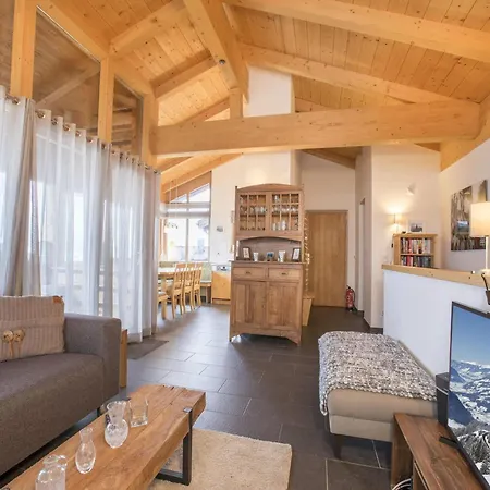 Luxurious With Sauna In Koenigsleiten Wald im Pinzgau